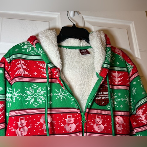 Christmas Hoodie Red Green Stripe Sherpa Medium Ugly Christmas Sweater NWT - Picture 2 of 8